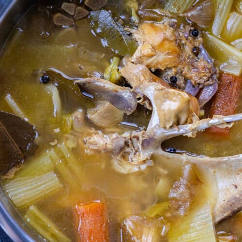 How Do You Make Bone Broth in a Pressure Cooker: Easy & Fast Guide