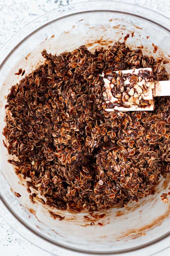 Mixing the cookies with a spatula.