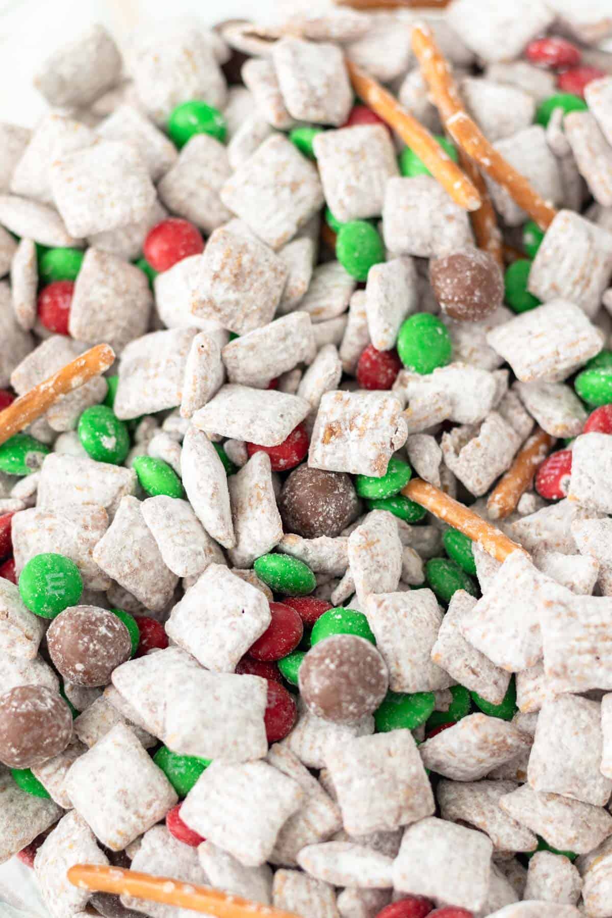 A close up showing the puppy chow and all the addins.