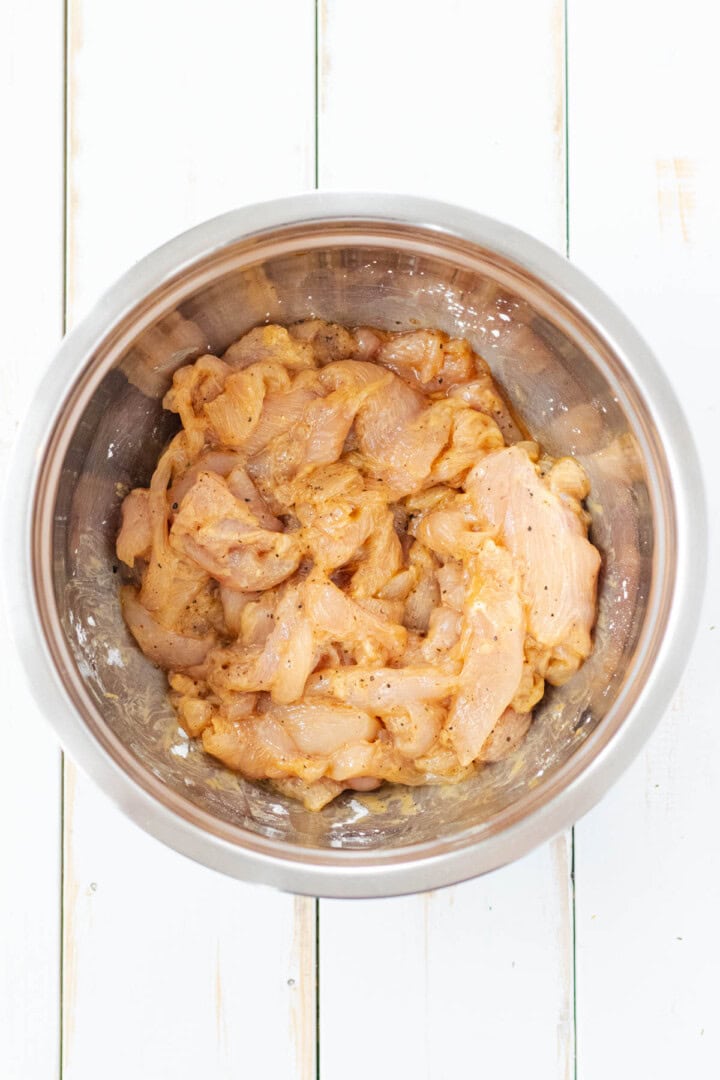 Velveting Chicken The Easy Way! (Just Like Chinese Takeaway) - Whipped ...